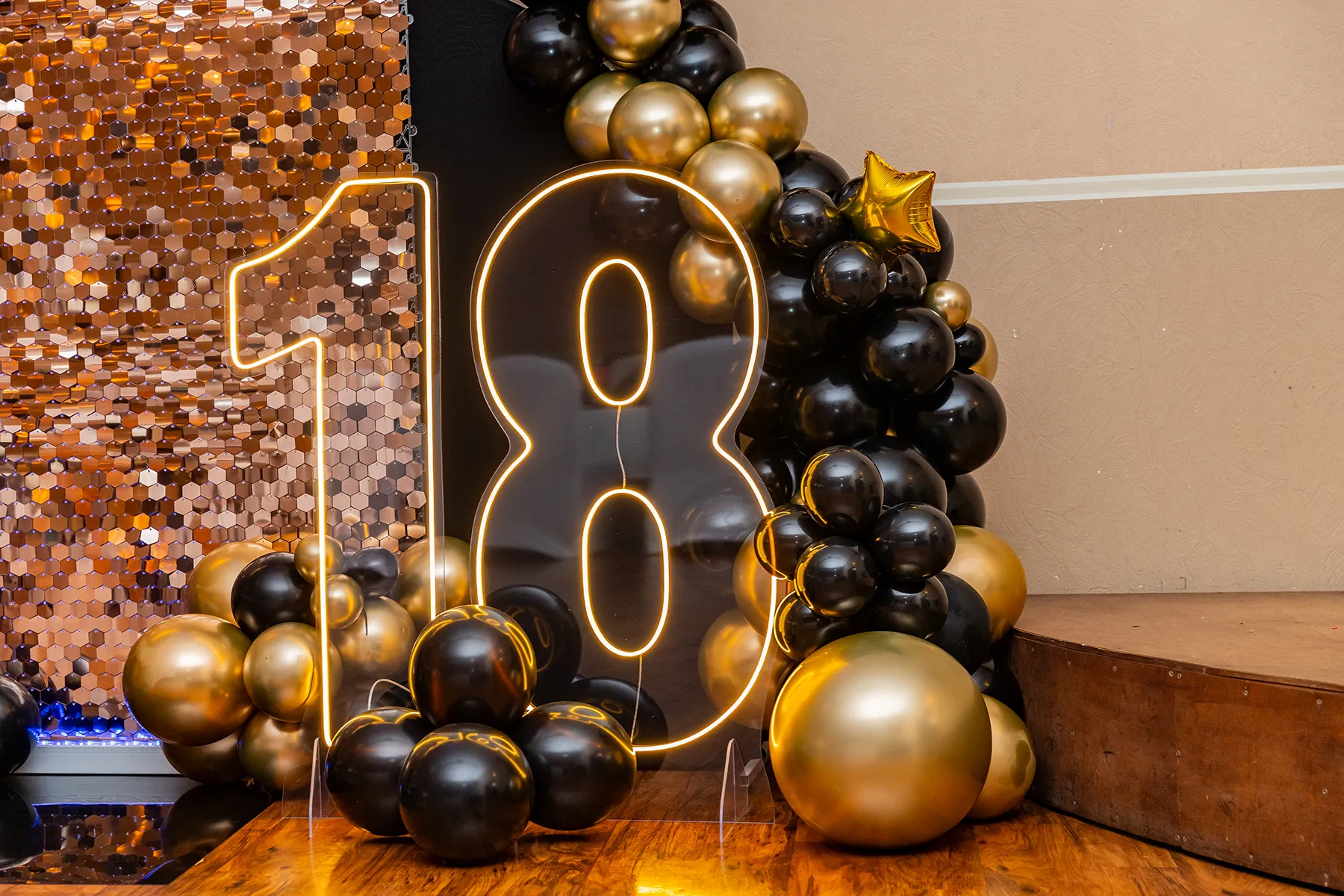 Reportaż z urodzin - fotograf na osiemnastkę Łódź - zdjęcia z 18. urodzin Mateusza