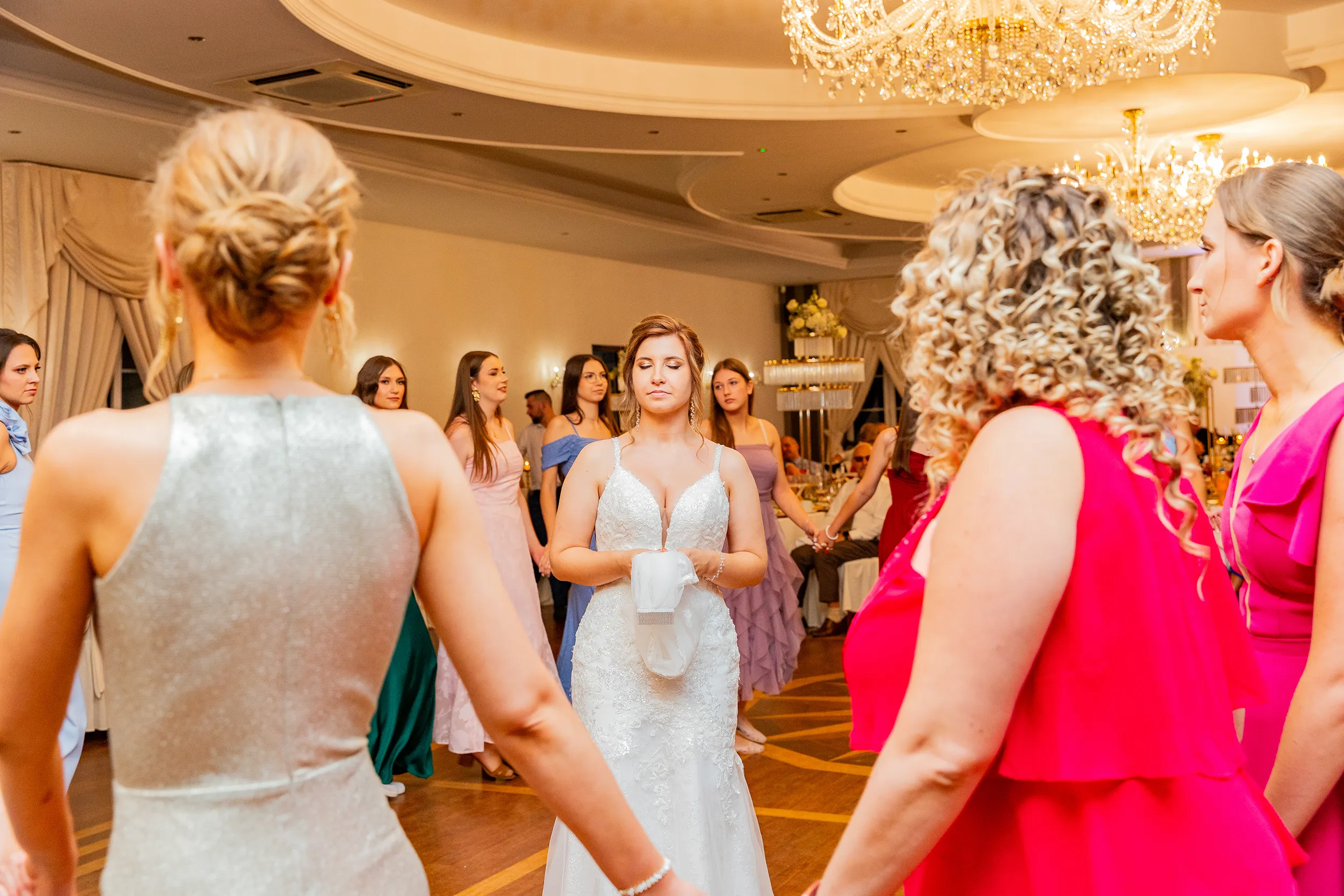 Zdjęcia ślubne Agaty i Damiana - fotograf ślubny Łódź - reportaż ślubny