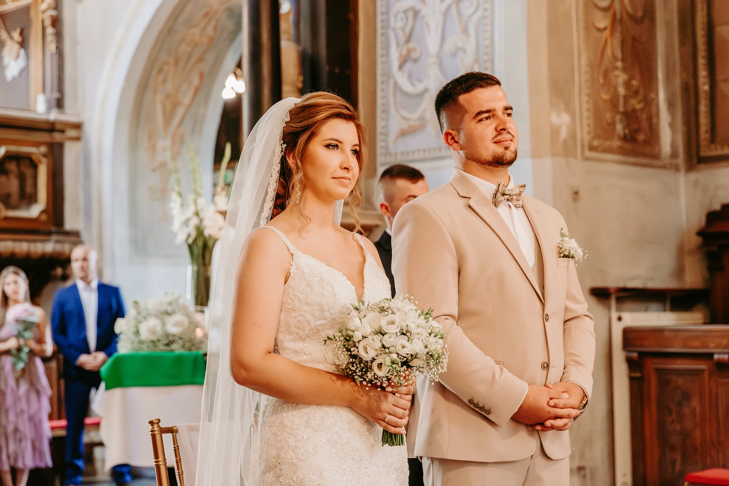 Zdjęcia ślubne w plenerze - fotograf ślubny Łódź - zdjęcia ślubne Agaty i Damiana