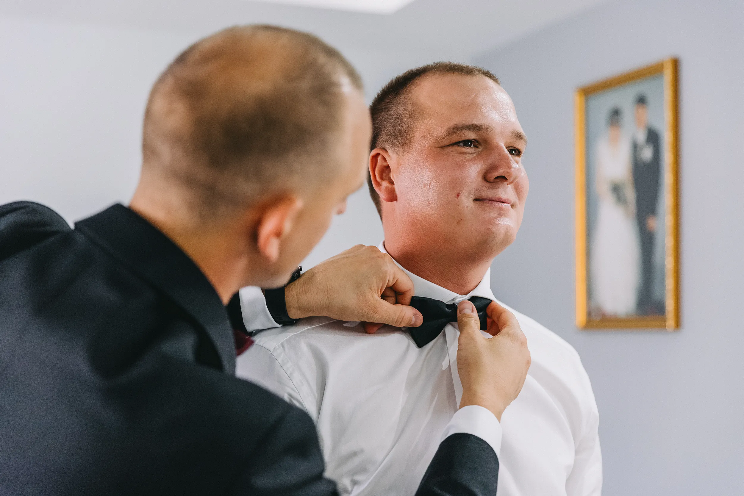 Przygotowania pary młodej - sesja ślubna Bełchatów