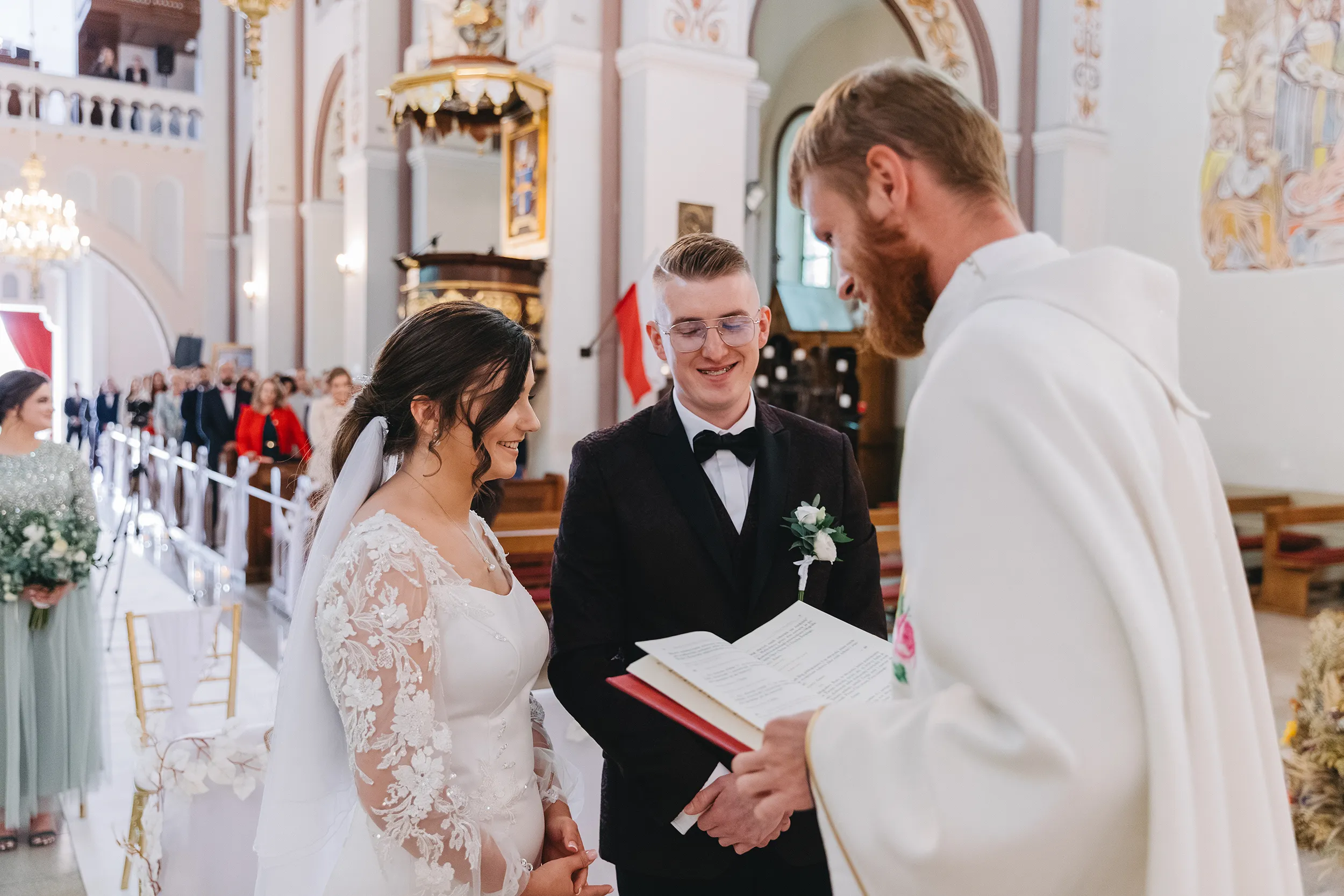 Ceremonia zaślubin w plenerze - fotografia ślubna Aleksandrów Łódzki