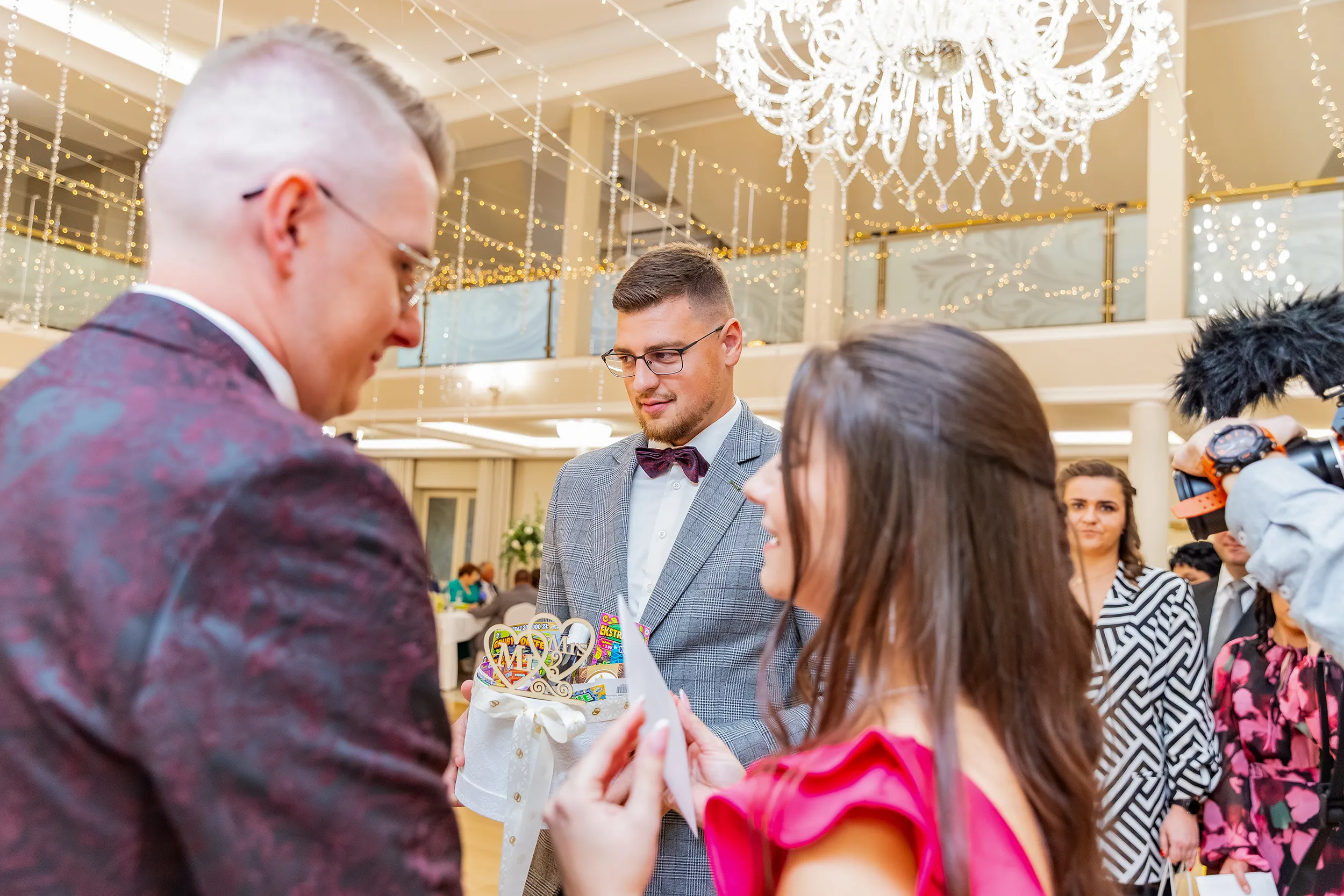 Tort weselny - sesja ślubna Bełchatów