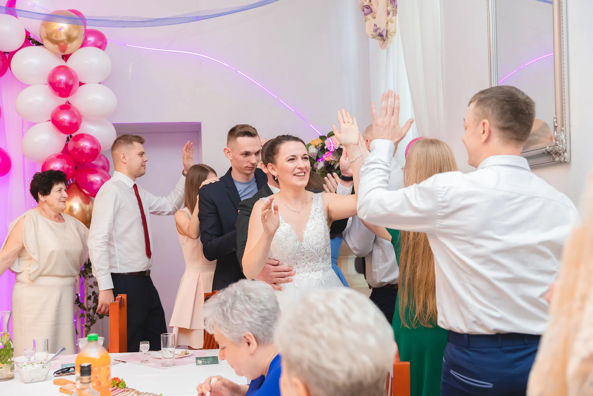 Zabawa weselna - reportaż ślubny Zgierz
