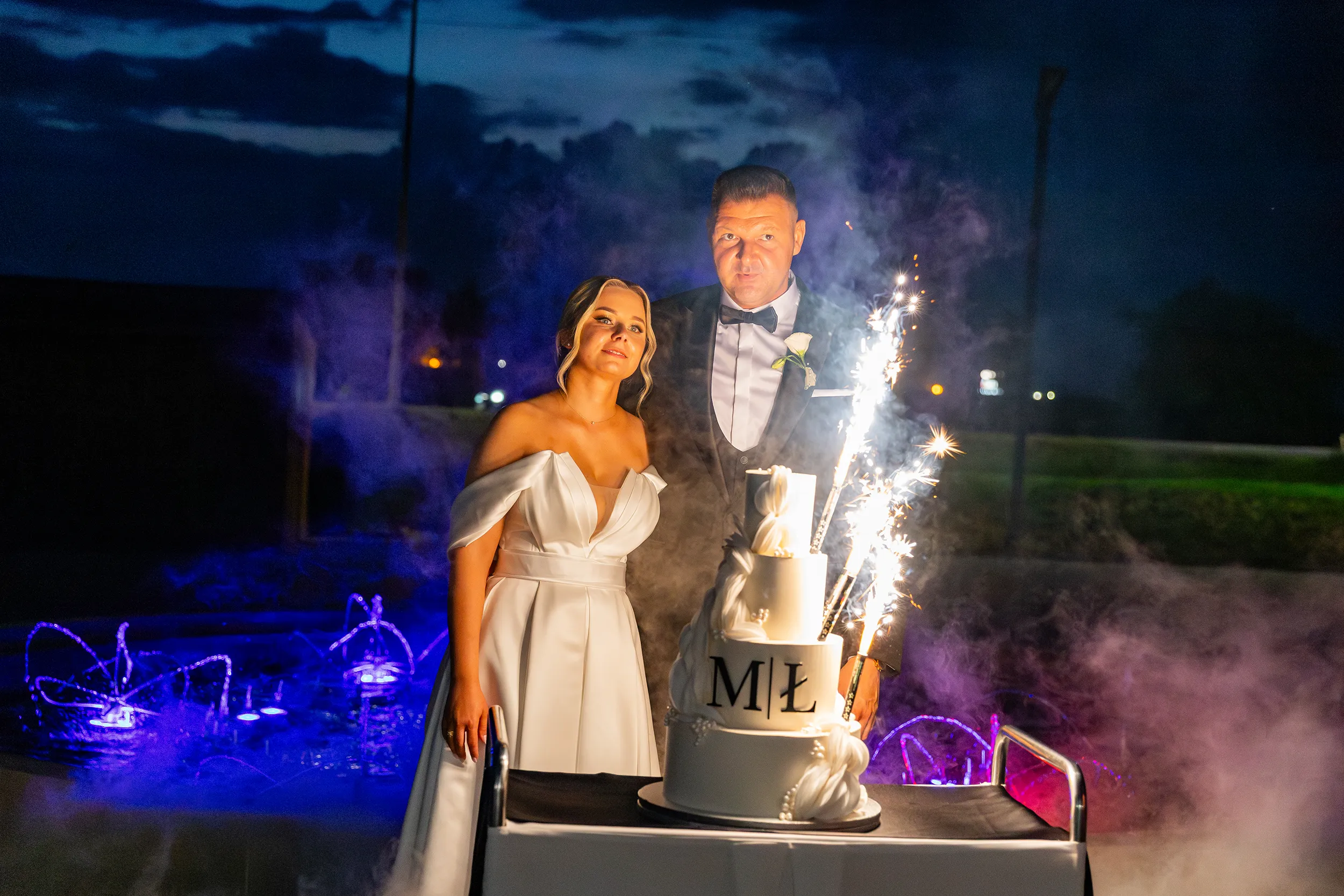 Weselna elegancja i radość - sesja ślubna Bełchatów