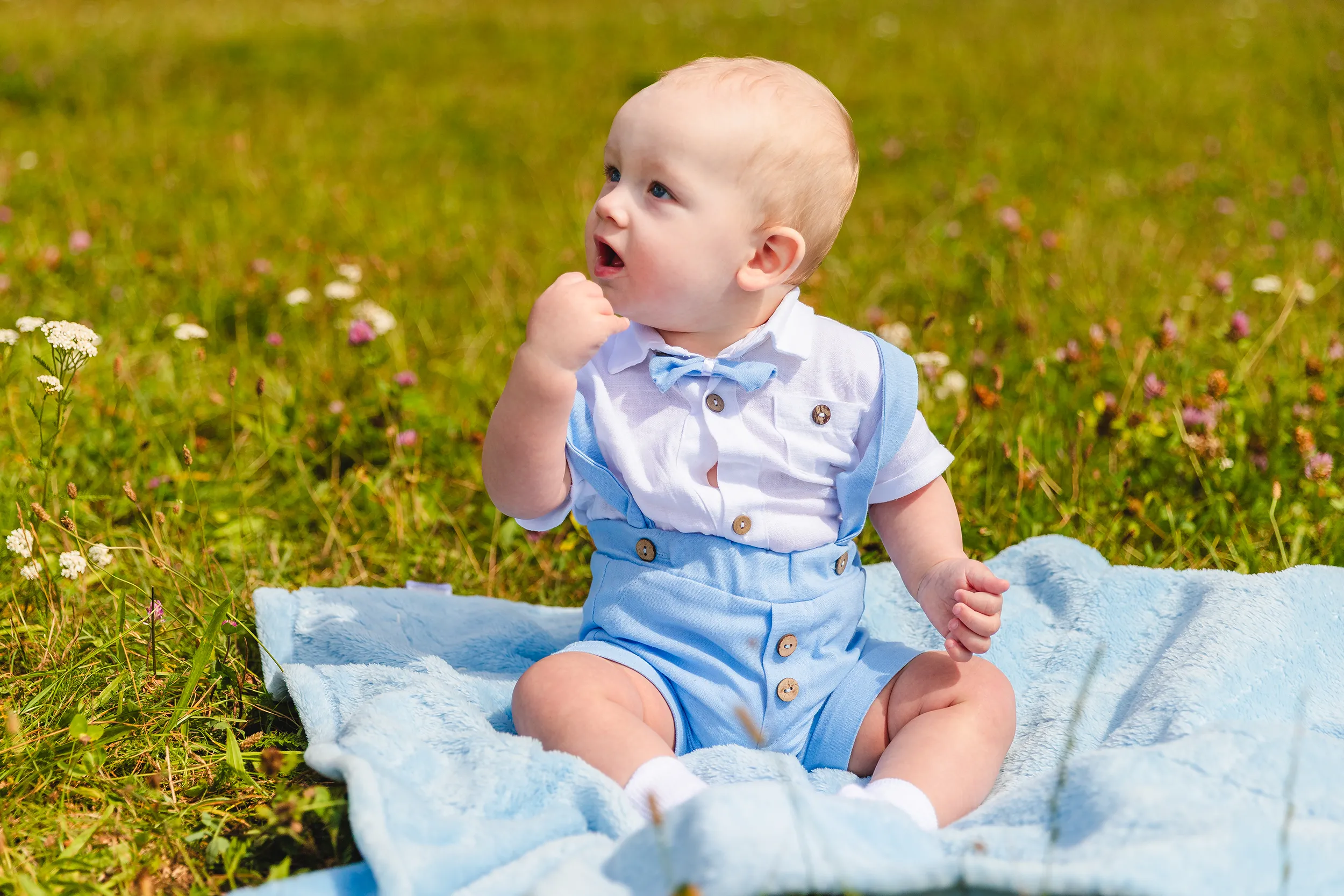 Przygotowania do chrztu - fotograf na chrzest Łódź