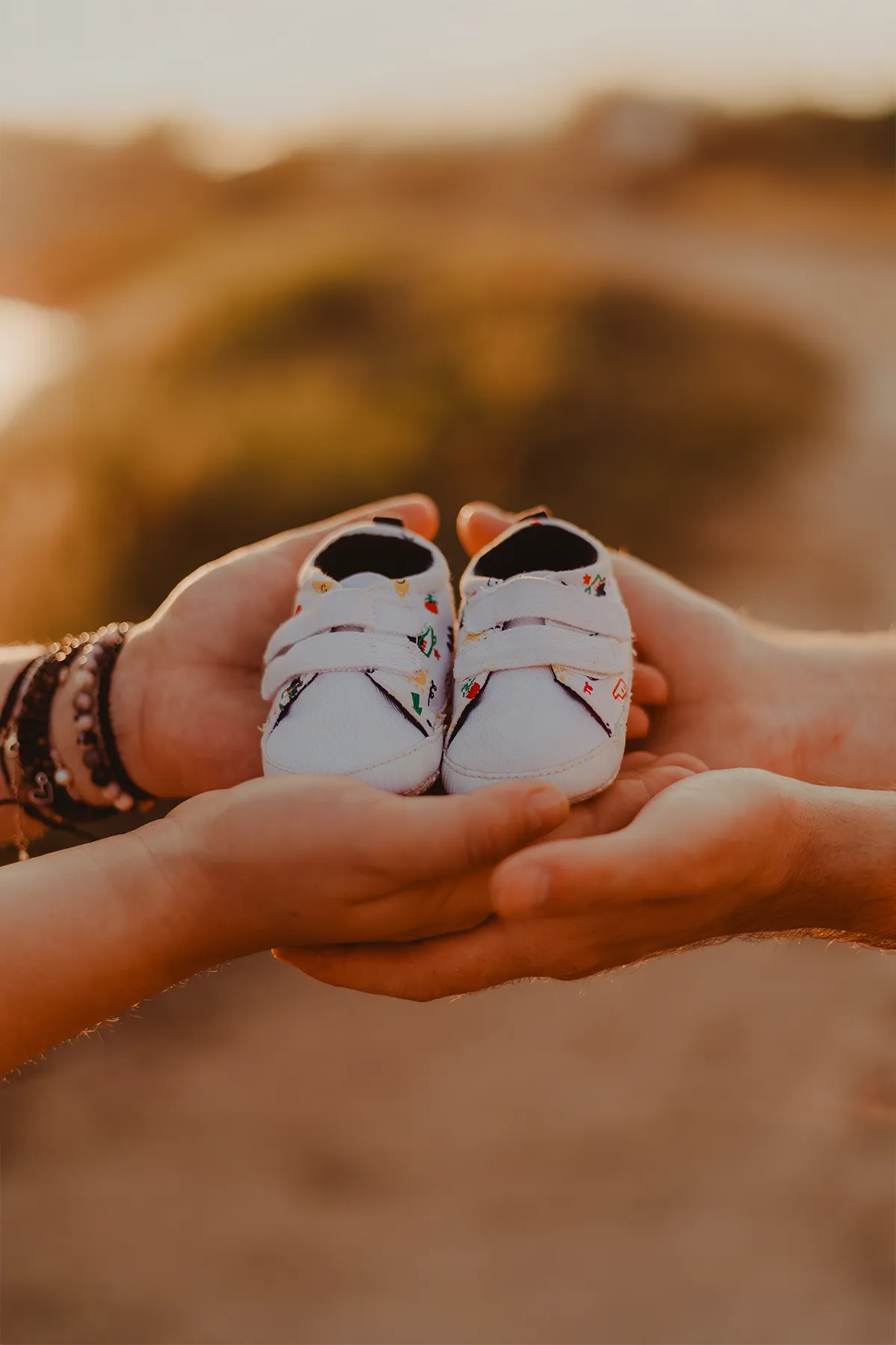 Sesja brzuszkowa w plenerze - sesja plenerowa Łódź - fotografia rodzinna